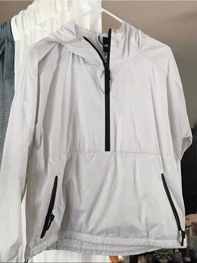 adidas White Hooded Half-Zip Anorak Jacket with Black Zippers